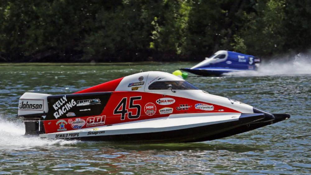 The 3 Categories of Powerboat Racing Offshore, Circuit, and Personal